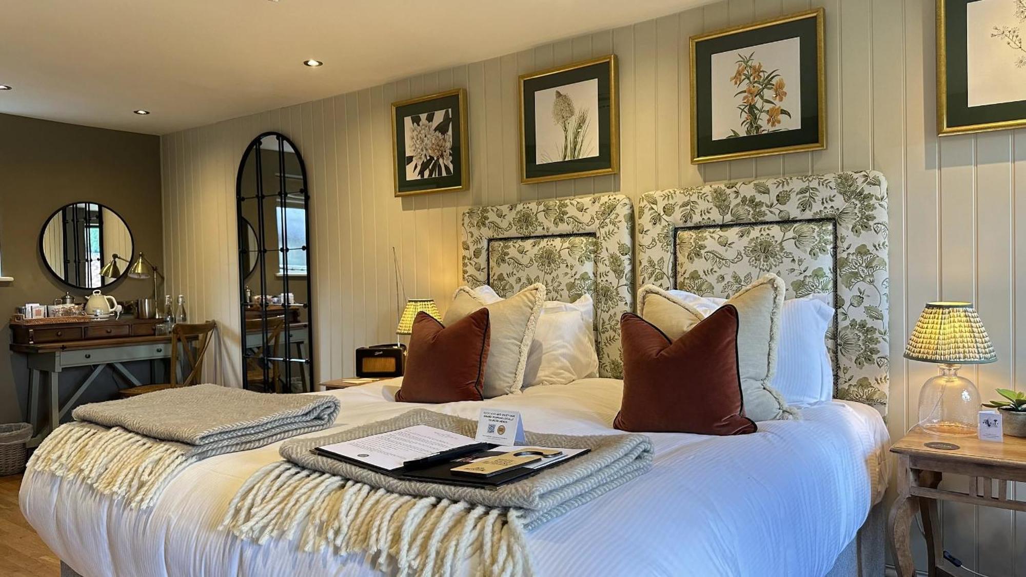 The White Horse Hotel Chilgrove Buitenkant foto