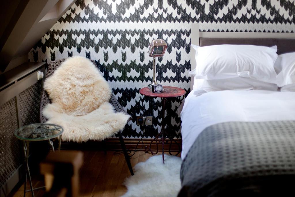The White Horse Hotel Chilgrove Buitenkant foto